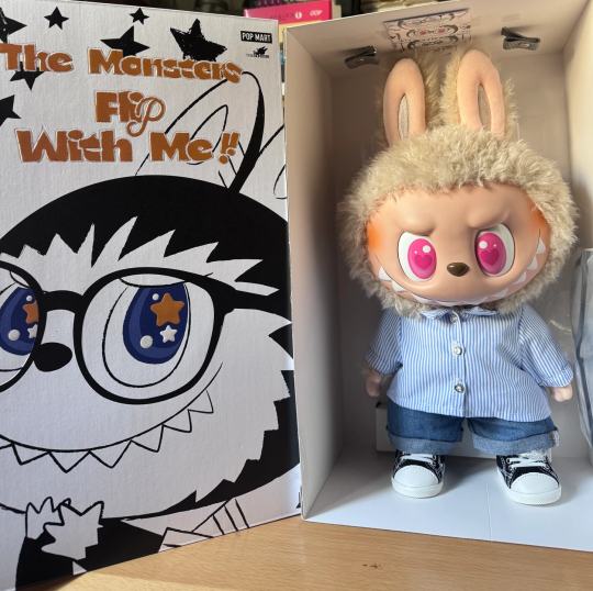 感谢牛牛提前通知，让我拥有亲生的仔。大夏可以说是所有能买到中娃中最好看的一只了。