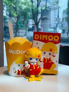 兵分两路，对象买麦咖啡，我买麦旋风！通通get到！