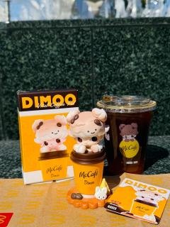 兵分两路，对象买麦咖啡，我买麦旋风！通通get到！