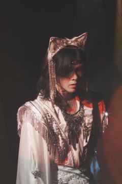 你有那么权威的姐姐进入青白副本
本场卡司 :贝贝 可乐 知