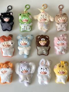 这套mini毛绒挂件敲可爱~ 每一个都有独特的性格设定 豆袋