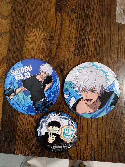 吃到了好价但是怕是盗的，图一我因为有反光所以拉低了一点亮度，求各位解答