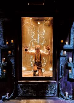 深圳千户之屋最新情感演绎主题《青铜树1935》于2026年2