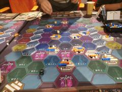 “艾莲娜！如果有谁欺负你，一定要告诉我，记住，你是我唯一的妹