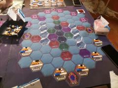 “艾莲娜！如果有谁欺负你，一定要告诉我，记住，你是我唯一的妹