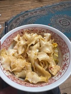 - 剧本名:《草芥》
- 人数:3男3女
- 时长:9h-