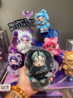 泡泡玛特的小马宝莉联名昨天又上台面了
复习了几篇手感攻略后想