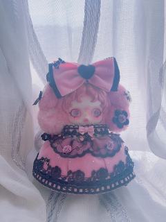 美乐蒂走一个甜酷风吧🆒
罕见的黑粉配色娃衣搭配美乐蒂
效果