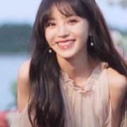 谁懂，小田一笑，我直接萌死，好吧😊谁有小田照片！求！（春节