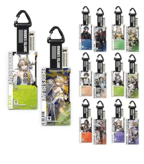 “证件照也能这么帅？”  透明卡套+角色插画，  挂绳一戴，罗德岛认证✅  侧边条配色超戳心～  谁懂啊，集齐一整排的快乐！