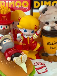 麦当劳让独家和泡泡玛特走在了一起