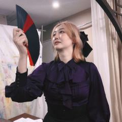 尊贵的魔女大人
我愿意做第一个签字的亲眷
请您务必给我些魔女