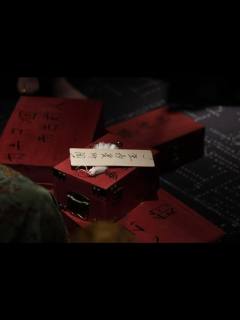 玩完《野菩萨》，也许你会对“剧本杀”这个词有全新理解。

—