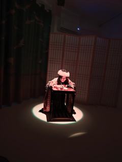 👩❤️👨
👦🏻:😳?😠
👧🏻:你这眼神,