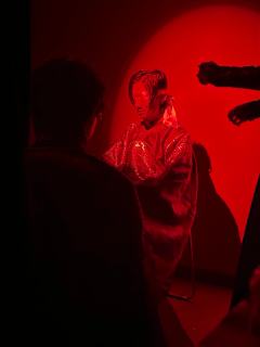 “我们会幸福的对吗？”
“会的，一定会的。”

《请君入瓮》