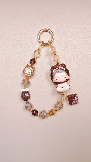 看上去就是这么的乖巧的男孩子！大爱啊！