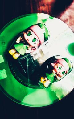 我超爱香港展的Molly绿碟
年前到手的～299我真的觉得千