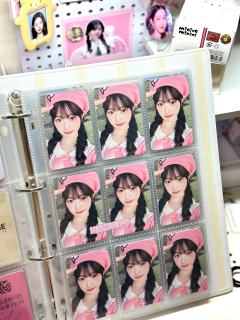 晚上把这一页翻开都不用开灯了，收着收着就九宫格了，赶紧存档一