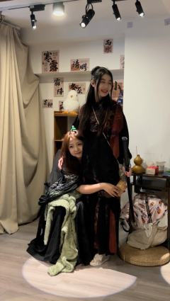 「弟弟，为什么不让我再抱你了？」

剧本名：同归
体验角色：