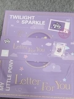 终于入手了一盒紫悦的信使云游。之前真的好贵。还好没有急着买，