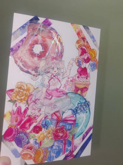 好久不拼贴了，发现之前好生喜欢甜美啊，现在甜系虽然过去了但是依旧很喜欢，拼贴也很方便简单，现在的极繁极简对老人家有点难，甜品库库一顿贴当大背景，再加上甜美就完成，是如此之美味