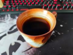 因为艺伎豆袋用完了,变成了特殊版本的佛祖手写豆袋,把豆袋送给