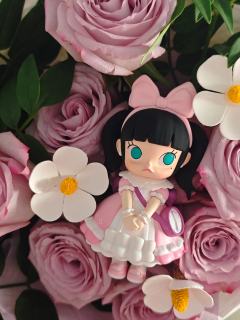 Molly好可爱😊

这个系列泡泡官方为啥不出一套娃呢

