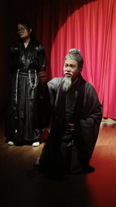 店：十三雾
贪欢是近期感觉比较爽的一次体验。
首先是剧本。文