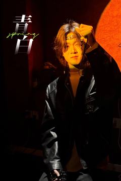 突破以上,神作以下。破冰形式是真的新,情感本中更多了一些思辨