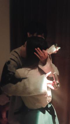 ｜“带着腐烂气息的石楠花，也值得在春天开放吗？”“当然，你生