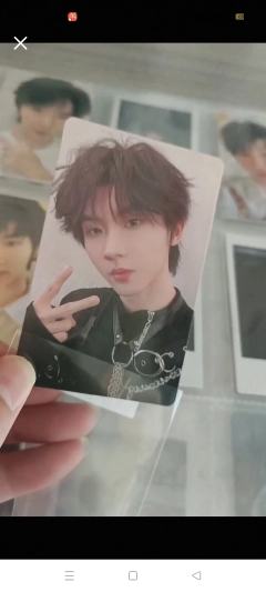 宝宝们能帮我看看这几张卡是真的还是假的？