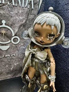 我都爱，超上镜，中间那张没调色🤫（颜色有点黄）