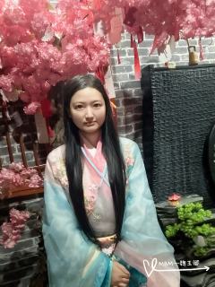 泪儿《青白》测评
地点：MBM & Soda
剧本类型：架空