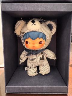 酷酷的蓝头发小野