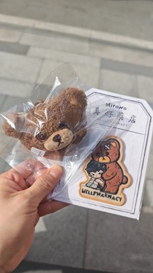 去上海小野门店自提自由岛吊卡，相中了一件卫衣，于是就有了这些小东西☺️