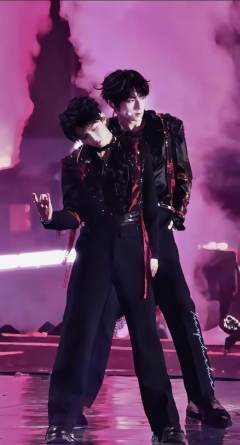 橹穆99，贴脸默认99，tss和wfjj别来领骂别来招笑，自