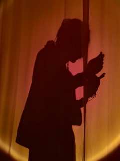 “阿珩,爱与恨从来不是简单的事”
📖剧本类型:情感沉浸/反