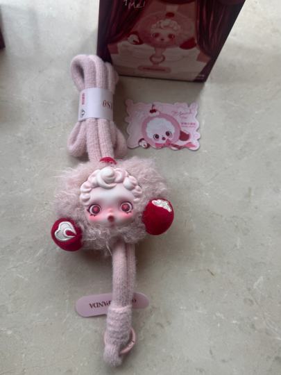 抖音官方直播间盲发抽到，很喜欢，还想要个黑色的