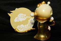 也许金色闭眼驭长风更有韵味
节前最后一只改娃给到SP
背板祥