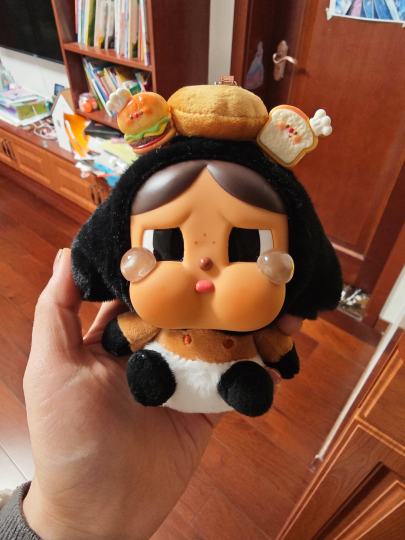 眼泪还给刷了猫眼效果~~