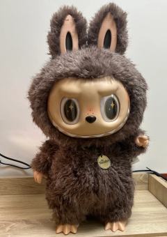 终于明白大家说的：大首领偷感很重
暗号确认！拉波波大首领的，