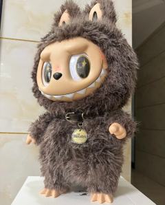 终于明白大家说的：大首领偷感很重
暗号确认！拉波波大首领的，