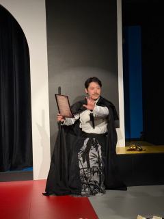 终于补课阿三家的苍月了，幻视云梦，几个车友都哭了，经典老本果