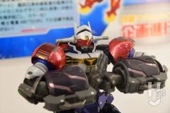 AMAKUNI 合金成品 GEAR战士电童 新展示
独角兽钻