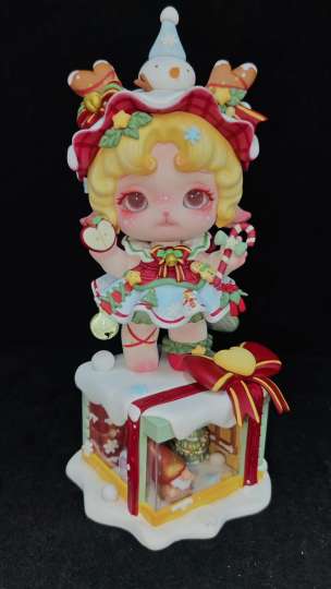 《圣诞甜星》one-off✨
北京QDF限定款丨千岛线上线下竞拍
可爱甜星米卷带着圣诞礼物盒来了！！！


📅展会 & 拍卖关键信息码住！A22 展位冲！
✅开拍时间：12 月 12 日 12:00
