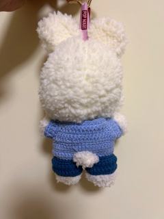 星星人奶油兔兔耳机包，现在是一只完整的兔兔啦，甚至还有个兔尾