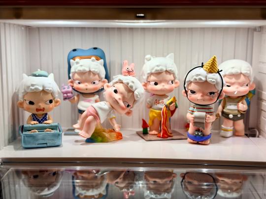 最近老刷到卷卷这卷蹲马桶的贴，好像又火了，我就不得不拿出我的这套了🤓