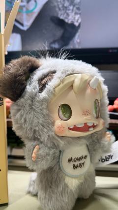 真的好可爱啊宝宝，而且手感的毛毛很柔软，是时候提高身价了宝拉