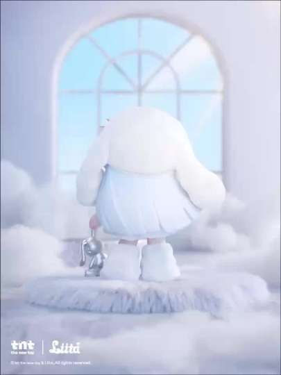 QDF北京 丨Liita绒 坠入绒毛编织的纯白梦境
-
在纯白与金属的边界
诞生一种温柔的倔强
就像月光的银辉自然洒落
被绒布包裹的
是棱角温柔的童话
-
2025 QDF×ADTS 
DATE：12