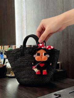 如果你：
🤔有不知道配什么挂件的包包？
😵‍💫有不知道